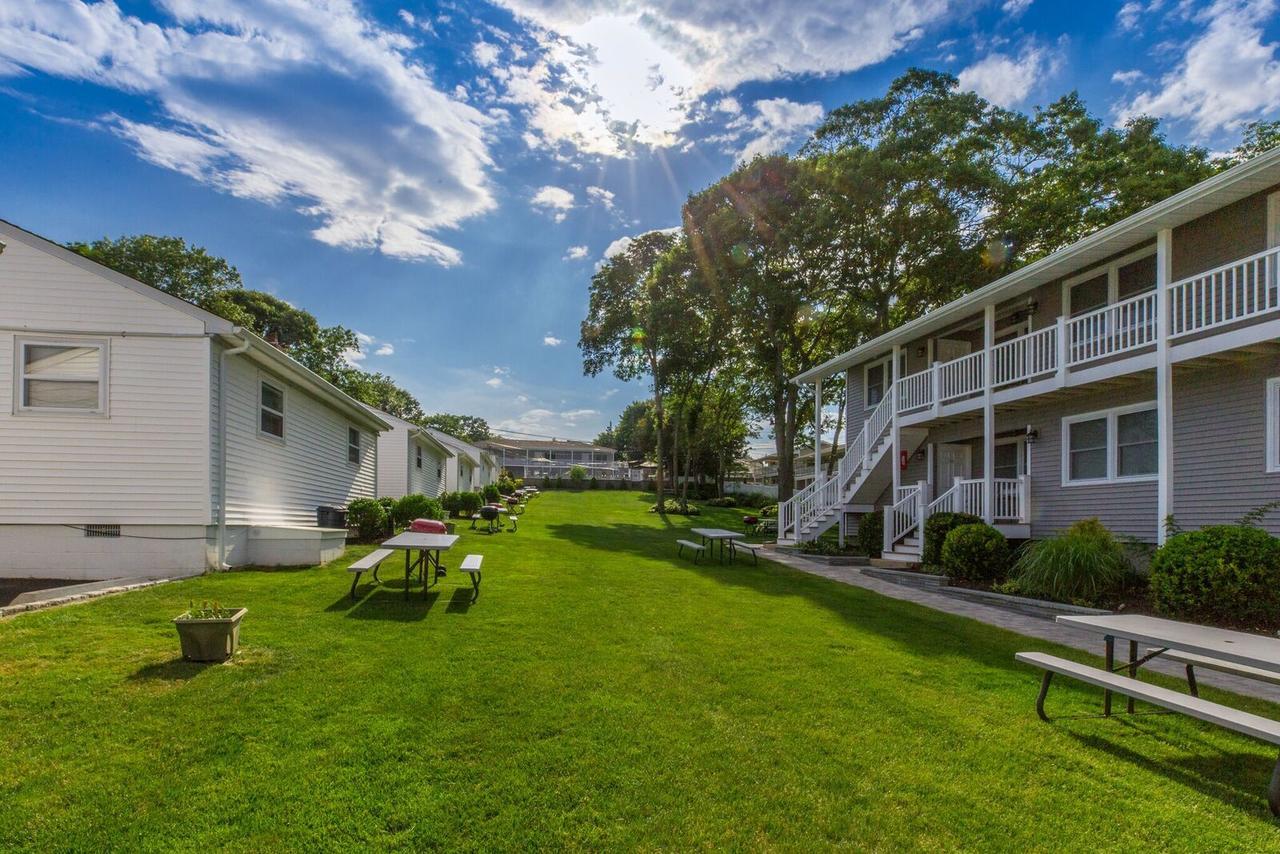 Colonial Shores Resort แฮมป์ตันเบย์ส ภายนอก รูปภาพ